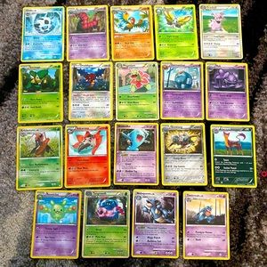 Pokemon 19 card lot *all rare* near mint